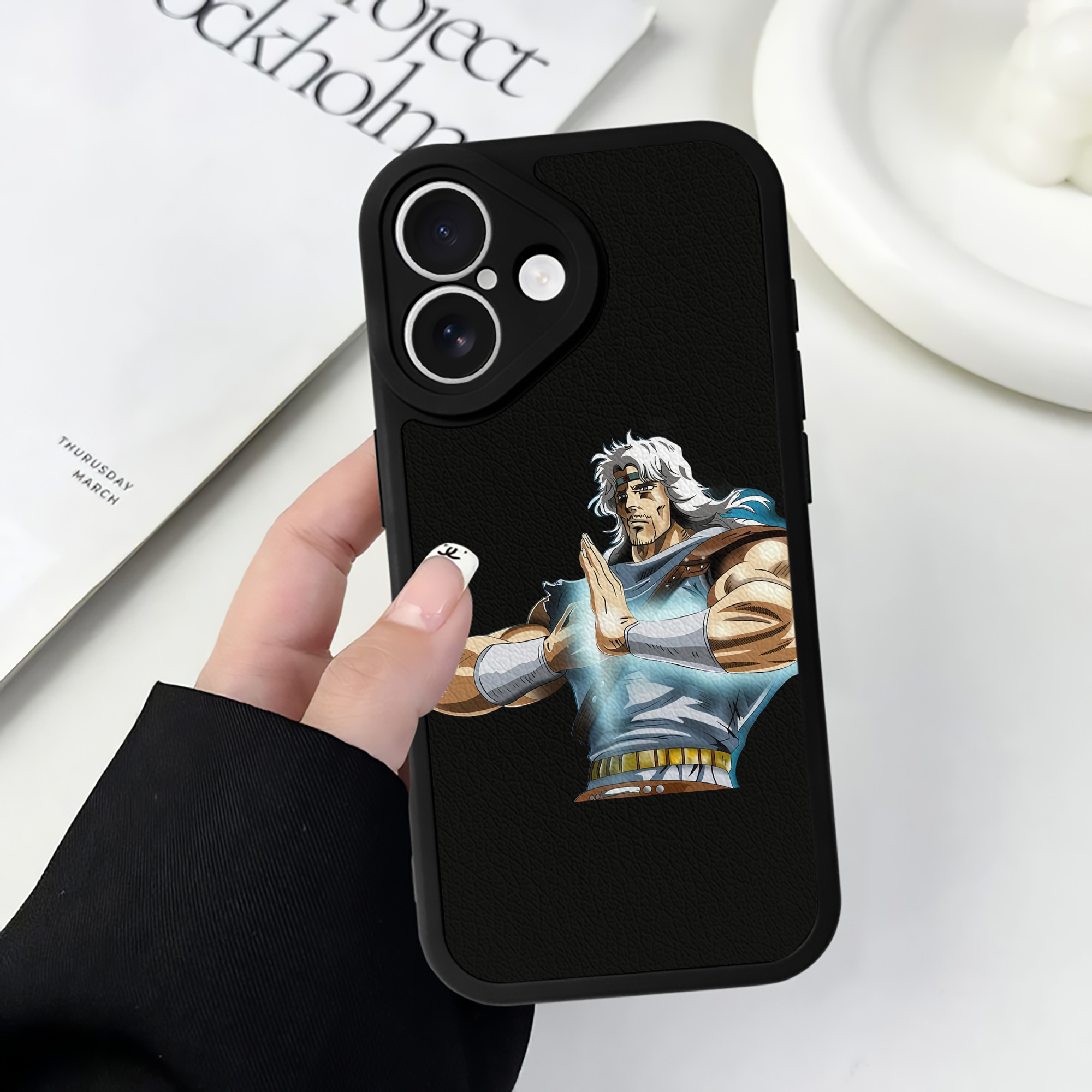 （画像用） 北斗の拳 Fist of the North Star 【iPhone 16シリーズ対応】シリコンスマホケース（レザー調） 材質：シリコン